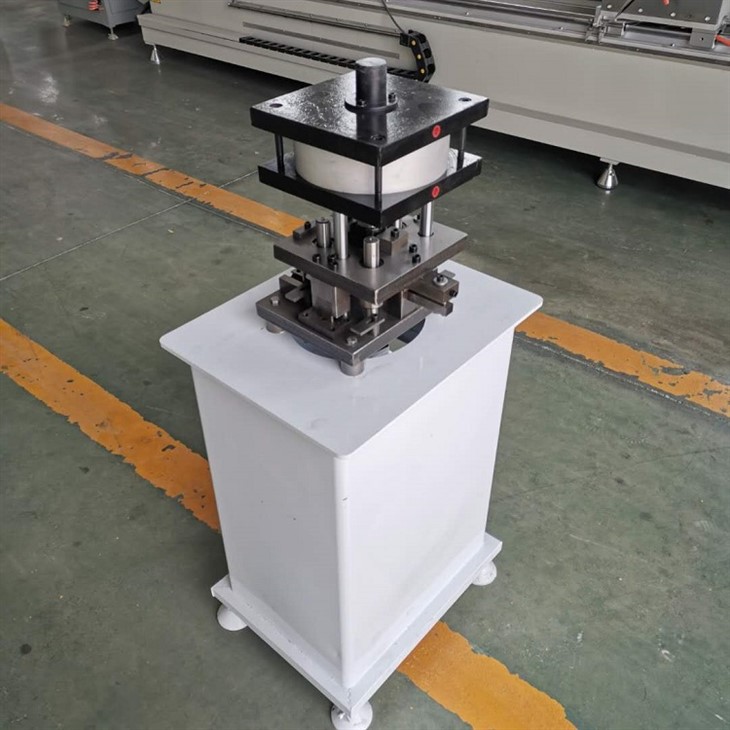 Aluminum Window Punching Machine4 Aluminum Window Punching Machine4